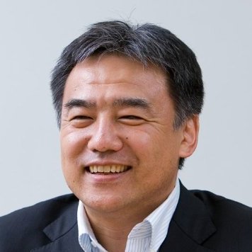 原 由也